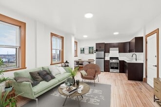 The Barlum in Detroit, MI - Building Photo - Building Photo