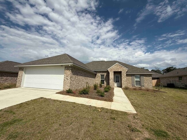 property at 132 Madisonville Dr