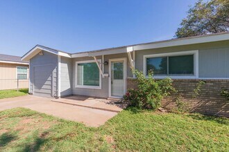 3617 SE 31st Ave in Amarillo, TX - Building Photo - Building Photo