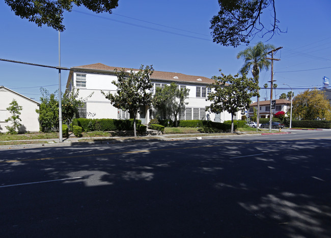 701-709 S Wilton Pl # 400 in Los Angeles, CA - Building Photo - Building Photo