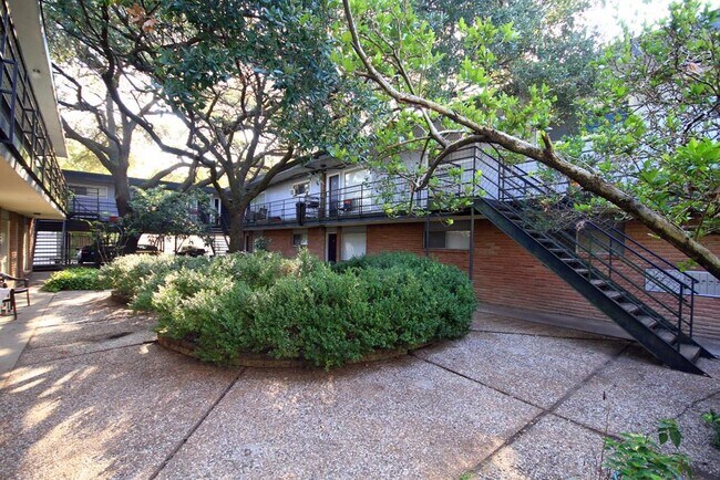 918 Heights Blvd-Unit -9 in Houston, TX - Building Photo - Building Photo