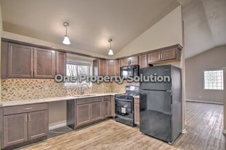1330 Cass St in Gary, IN - Building Photo - Building Photo