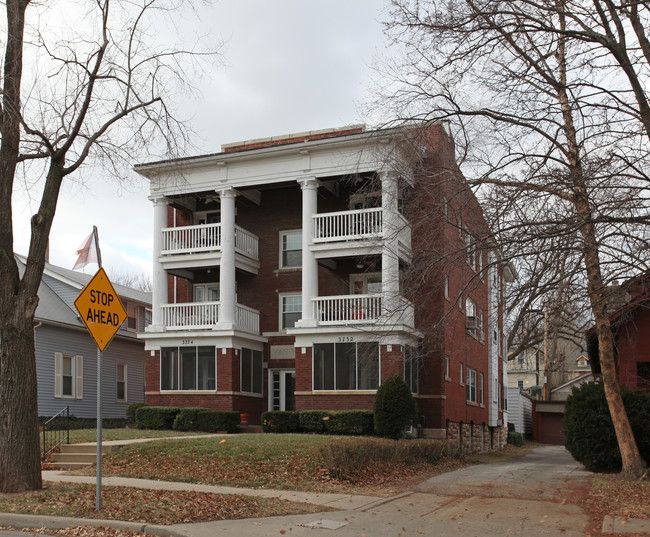 3732-3734 Wyoming St in Kansas City, MO - Building Photo - Building Photo