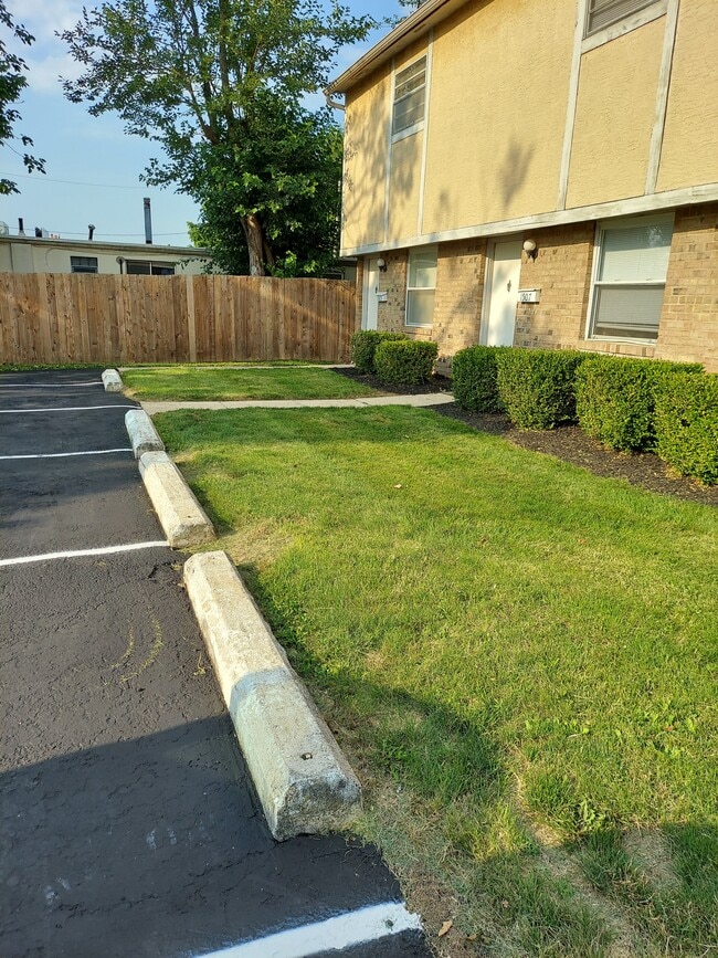 1505 Gerrard Ave, Unit 1505 Gerrard Avenue in Columbus, OH - Foto de edificio - Building Photo