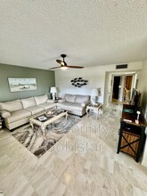 1 Quails Run Blvd in Englewood, FL - Building Photo - Building Photo