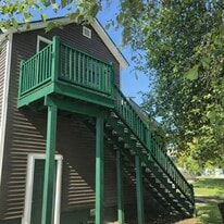 2482 Bangs St in Marinette, WI - Building Photo