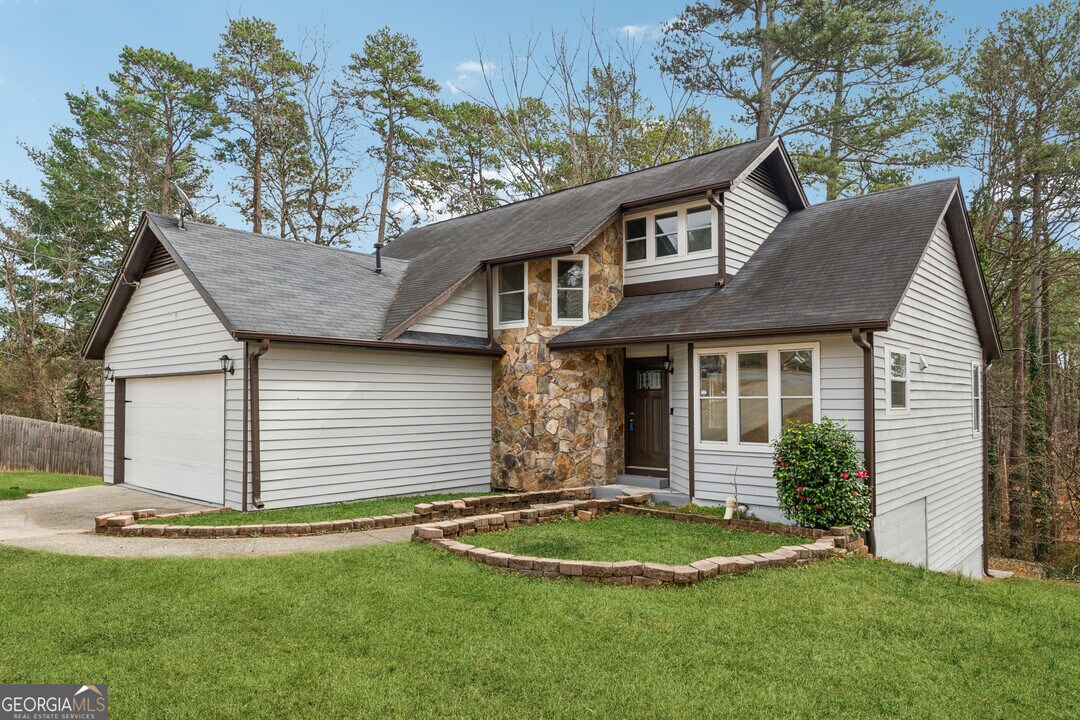 5368 Stafford Dr NW in Lilburn, GA - Building Photo