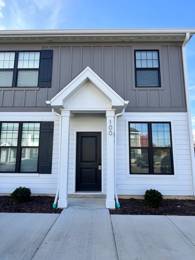 property at 1432 Naperville Wheaton Rd