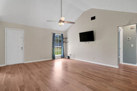 520 Rice Gate Dr in Richmond Hill, GA - Building Photo - Building Photo