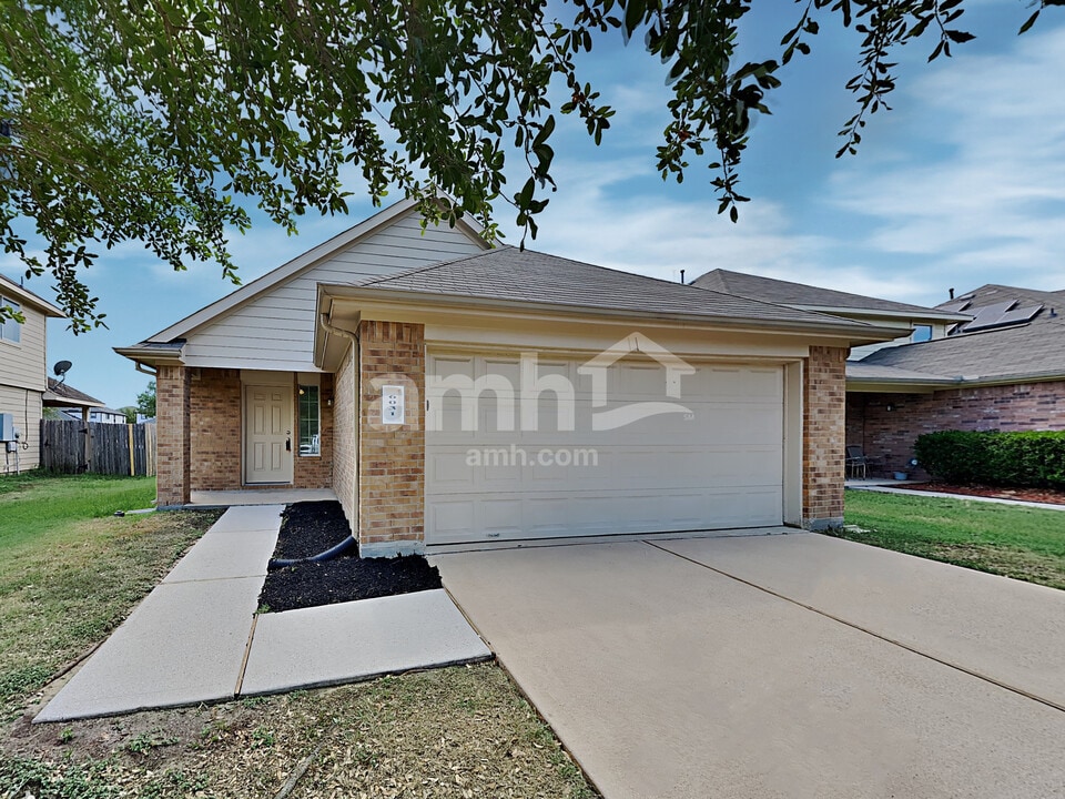 6031 Brenwood Trails Ln in Katy, TX - Building Photo