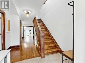 329 Melrose Ave in Toronto, ON - Building Photo - Building Photo