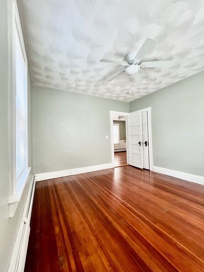 89 Rochambeau Ave in Providence, RI - Building Photo - Building Photo