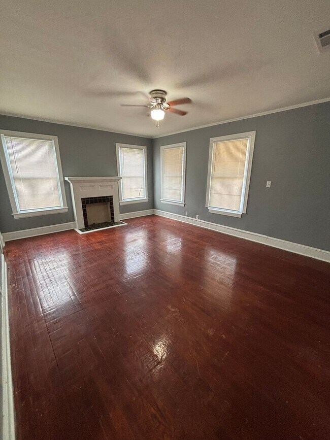 103 E Merrick St in Shreveport, LA - Building Photo - Building Photo