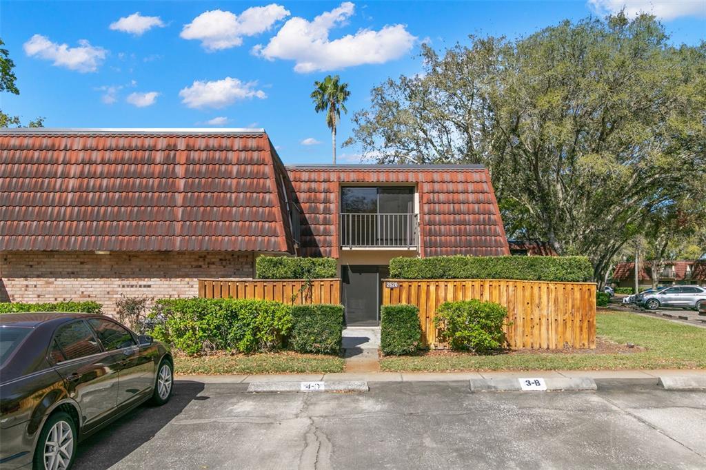2620 2nd Ct in Palm Harbor, FL - Foto de edificio