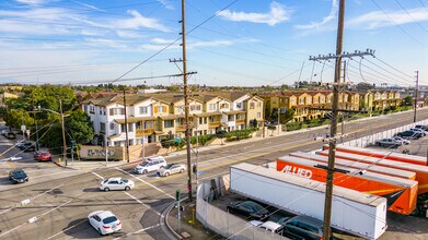 22919 Mariposa Ave in Torrance, CA - Foto de edificio - Building Photo