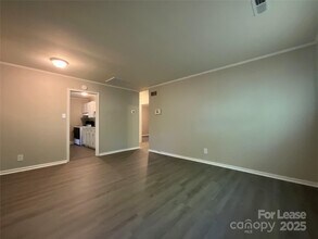1744 Academy St in Charlotte, NC - Building Photo - Building Photo