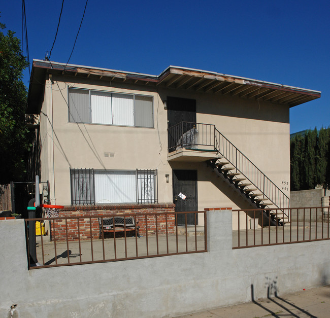 453 Chester Ave in Pasadena, CA - Building Photo - Building Photo