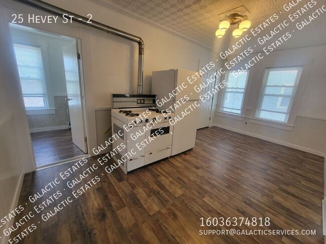 25 Hevey St in Manchester, NH - Building Photo - Building Photo