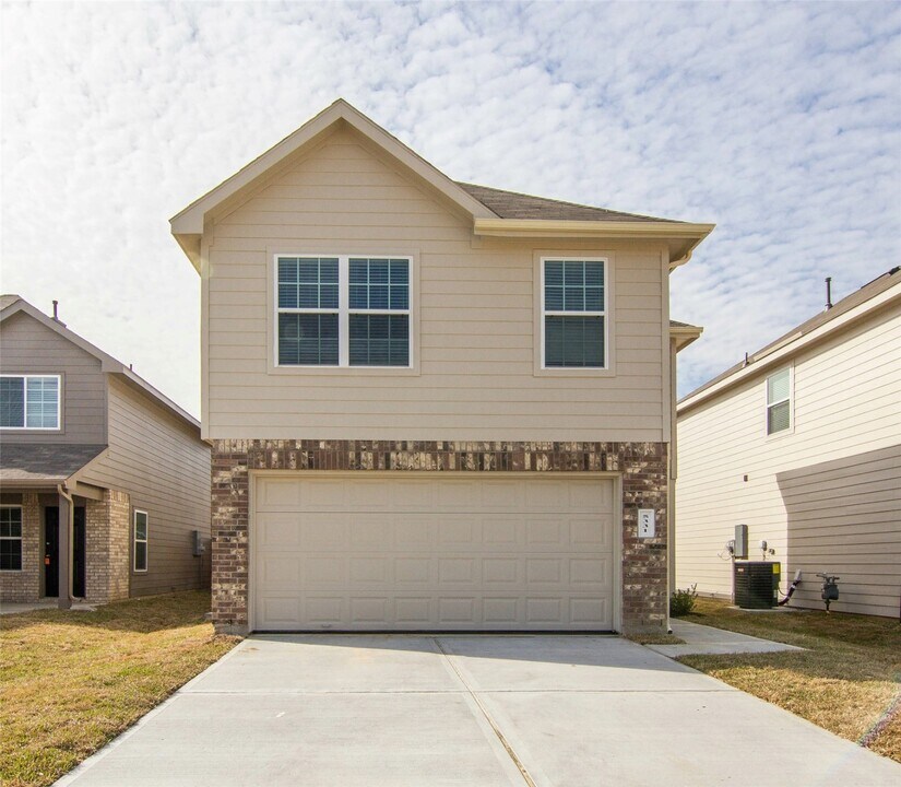 5331 Gouldburn River Dr in Katy, TX - Building Photo