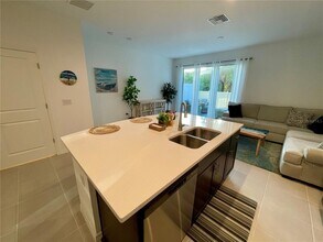 6417 Fairmont Ln in Palmetto, FL - Building Photo - Building Photo