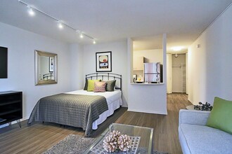 1140 N Dearborn St in Chicago, IL - Building Photo - Building Photo