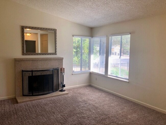 4113 Cobblewood Ct in Sacramento, CA - Building Photo - Building Photo