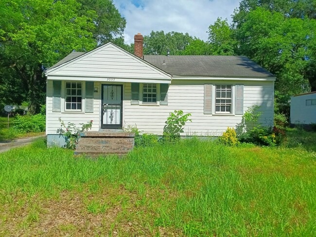 property at 3052 Kingston St