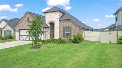 814 Thomas Ridge Ln in Rosenberg, TX - Building Photo - Building Photo