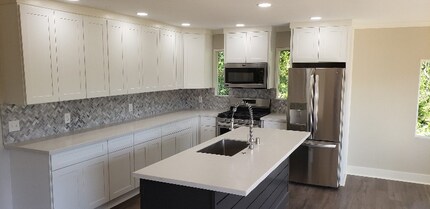 60 Camino Don Miguel in Orinda, CA - Building Photo - Building Photo