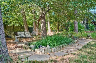 5741 Wolf Laurel Dr SW in Lilburn, GA - Building Photo - Building Photo