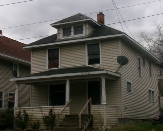 511 W Lenawee St