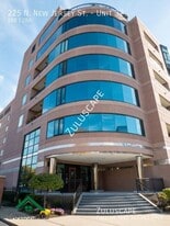 225 N New Jersey St in Indianapolis, IN - Building Photo