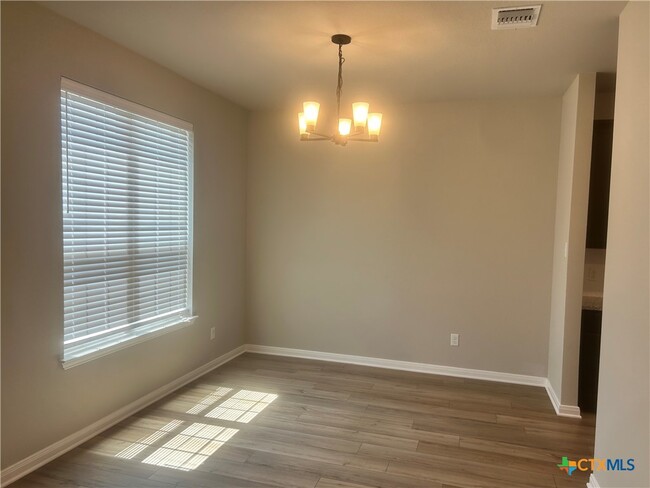 2113 Meridian Lp in Temple, TX - Building Photo - Building Photo