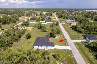3907 NW 45th Ln in Cape Coral, FL - Building Photo - Building Photo