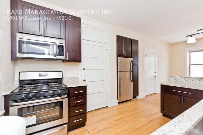 4901 W Cullom Ave in Chicago, IL - Building Photo - Building Photo