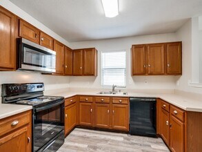 725 Lovern St in Cedar Hill, TX - Building Photo - Building Photo