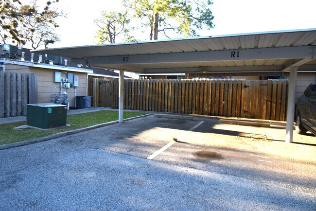 16587 El Camino Real in Houston, TX - Building Photo - Building Photo