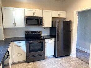 364-366-366 Bailey Ave in Pittsburgh, PA - Building Photo - Building Photo