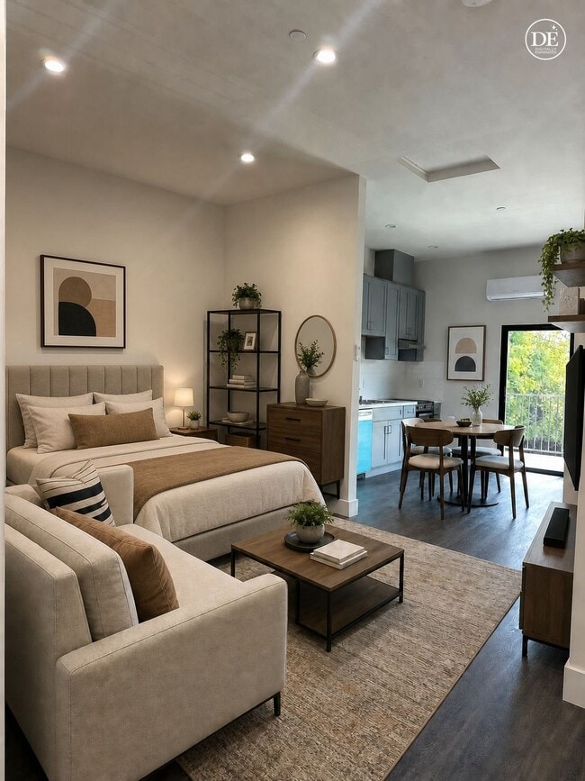 property at 1702 S Hoover St
