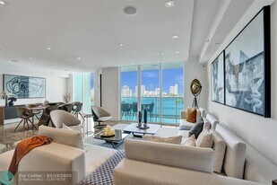 3301 NE 183rd St in Aventura, FL - Building Photo