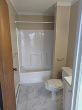 1856 Park St in Hartford, CT - Building Photo - Building Photo