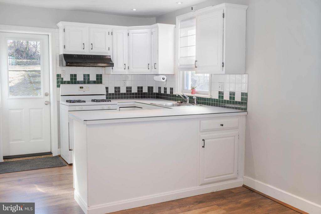 209 Elm Ave in Glenside, PA - Building Photo