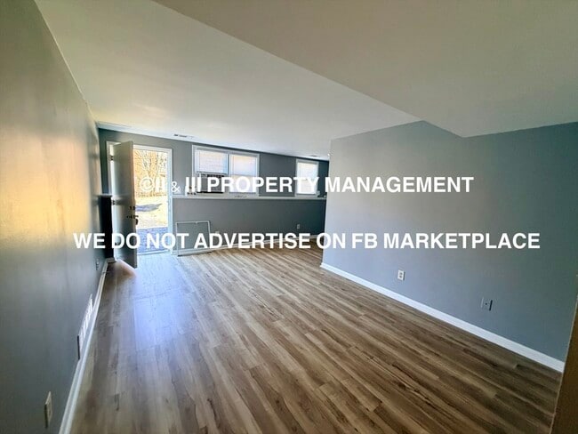 8406 Robinson St in Overland Park, KS - Building Photo - Building Photo