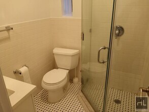 WEST 72 STREET, Unit 3E in New York, NY - Foto de edificio - Building Photo