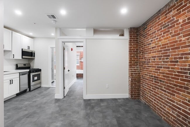 19 Sheafe St, Unit 5