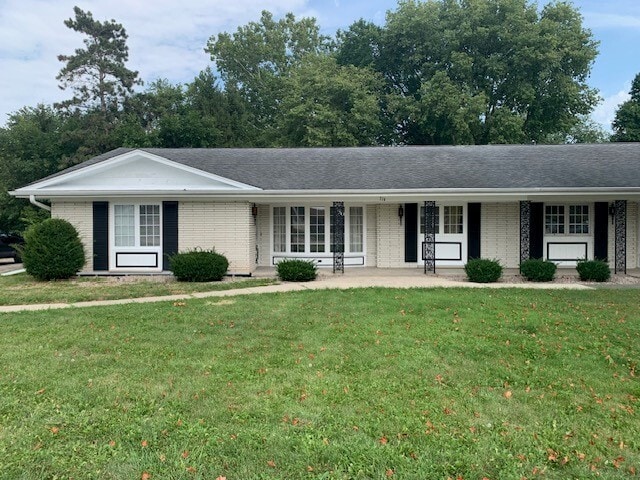 property at 714 N Bridge St