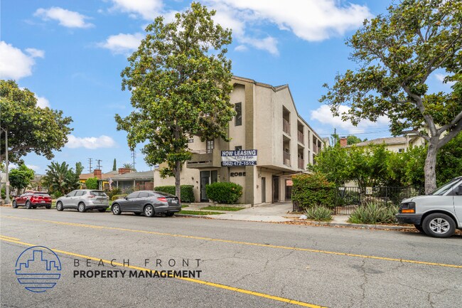 2070 Magnolia in Long Beach, CA - Building Photo - Building Photo