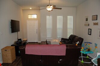 2110 Markley Dr in Bryan, TX - Building Photo - Building Photo