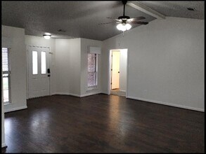 21 W Plaza Blvd in Cabot, AR - Building Photo - Building Photo