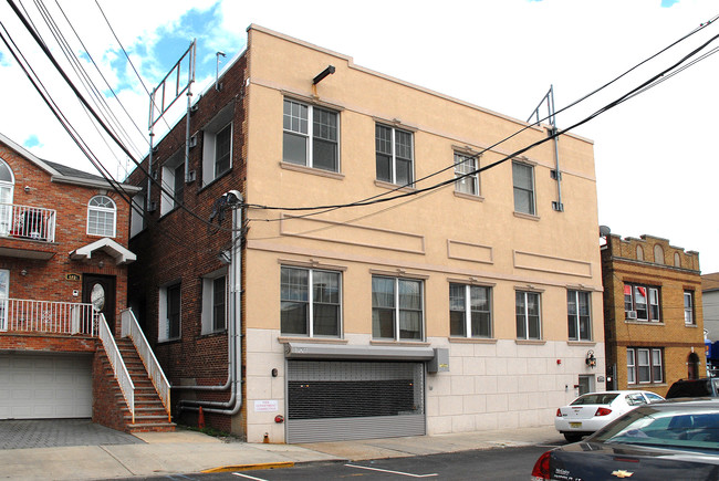 Polk Street Apartments in Guttenberg, NJ - Building Photo - Building Photo